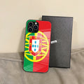 Capa de Telemóvel com Bandeira de Portugal – Vidro Temperado para iPhone 16 Pro Max, 15, 14 Plus, 13, 12 Mini, 11 e Samsung S24/S23 – Capa Preta Resistente