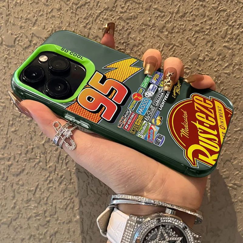 Capinha Lightning McQueen 95 Cars para iPhone – Capa Rígida Fosca e Antichoque | Compatível com iPhone 7 a 16 Pro Max