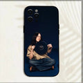 Capa Billie Eilish “Hit Me Hard and Soft” para iPhone 16 - 7 | Capa Antichoques Estilo Exclusivo - Horiginex